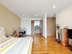 Jalan Anggerek (D13), Semi-Detached #524390261